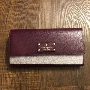 NWT Kate spade plum wallet